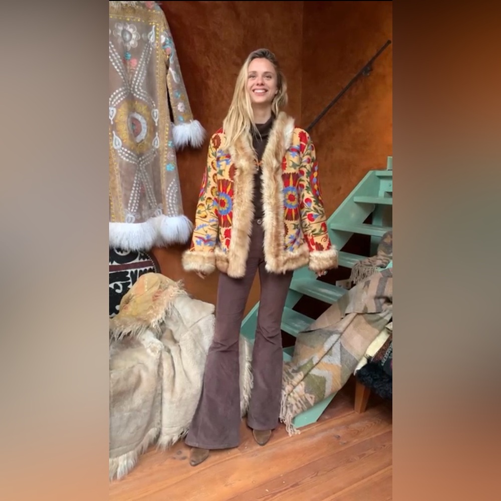 ZAZI Vintage Short Afghan Suzani Coat